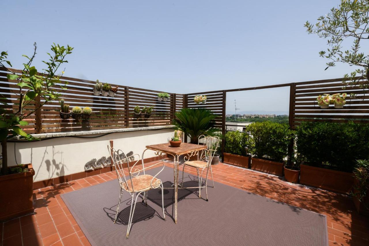 Rooftop Porretta Citta Giardino Check-In From 3 Pm To 10 Pm Luaran gambar