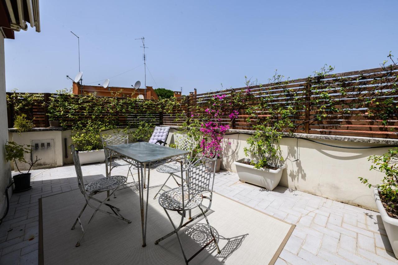 Rooftop Porretta Citta Giardino Check-In From 3 Pm To 10 Pm Luaran gambar